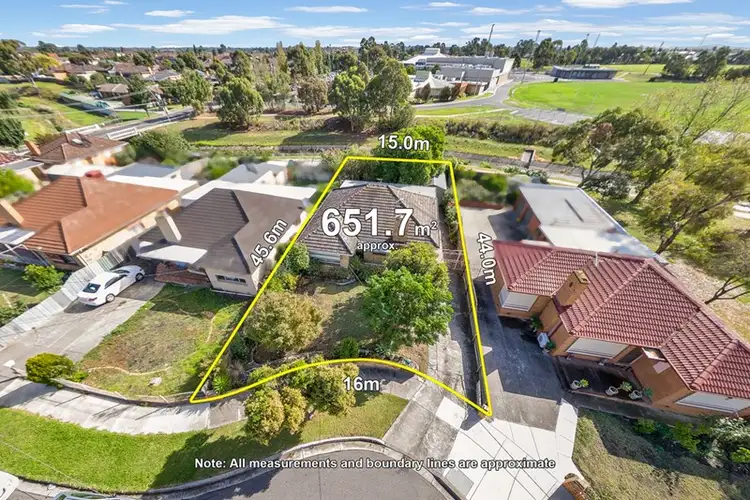 Main view of Homely house listing, 5 German Court, Thomastown VIC 3074