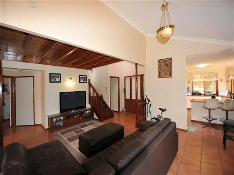 Second view of Homely house listing, 2 Sunflower Close, Middle Ridge QLD 4350