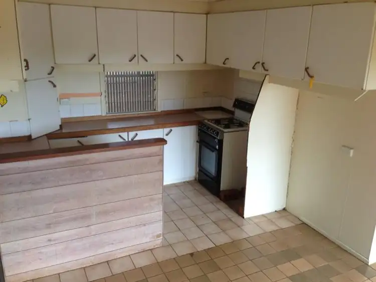 Sixth view of Homely house listing, 5 Hummock Road, Qunaba QLD 4670