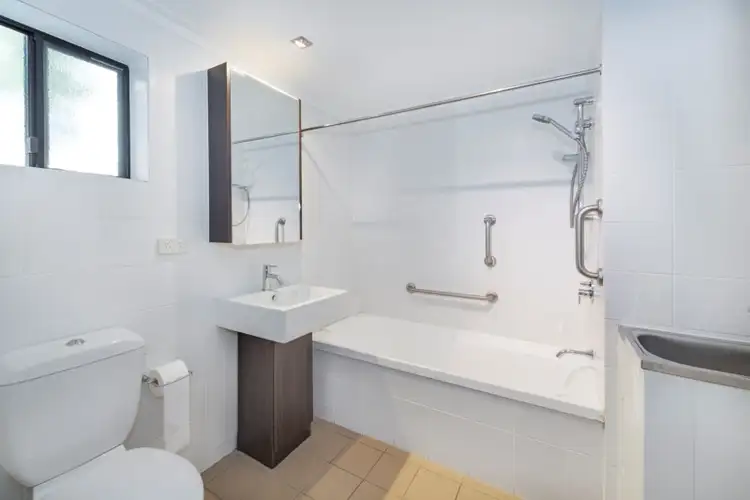 Seventh view of Homely unit listing, 1/98 Racecourse Road, Ascot QLD 4007