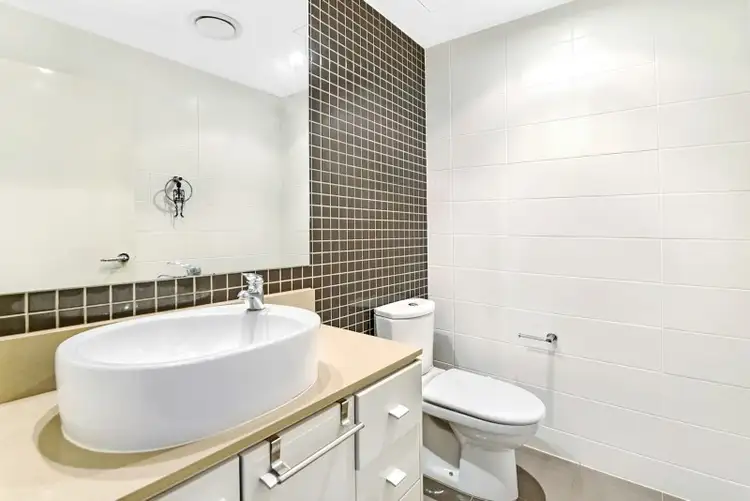 Sixth view of Homely apartment listing, 1 Aqua Street, Southport QLD 4215