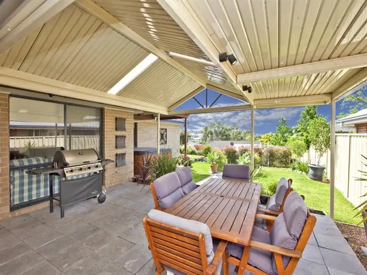 16 Sagittarius Close, Elermore Vale NSW 2287