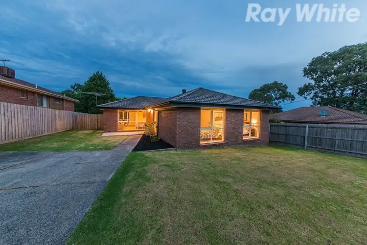 7 Pearl Place, Ferntree Gully VIC 3156