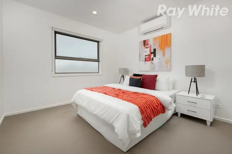 Seventh view of Homely house listing, 98 Nickson Street, Bundoora VIC 3083
