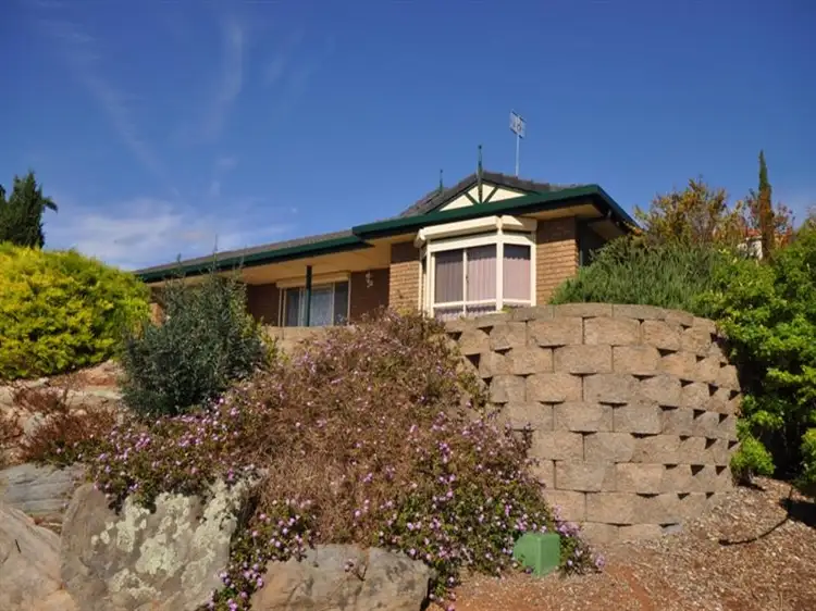 98 Highfield Drive, Hillbank SA 5112