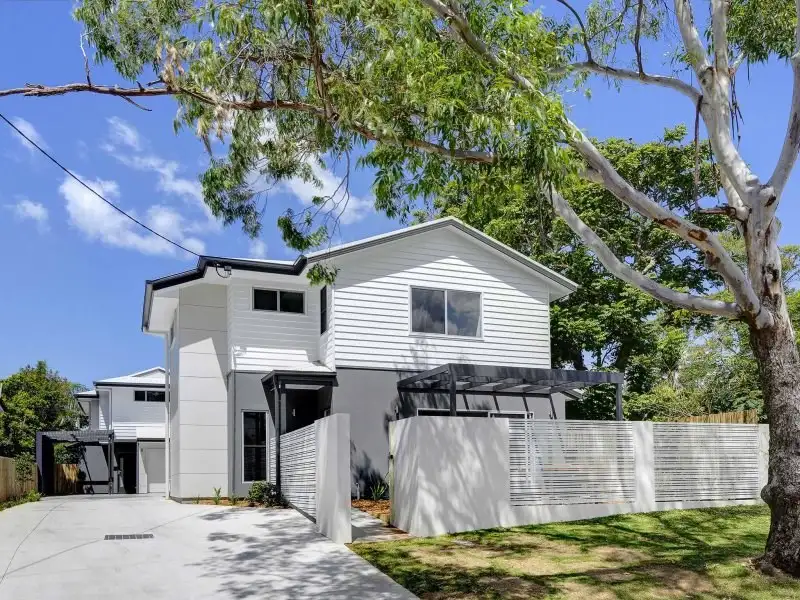 Main view of Homely townhouse listing, 2/20 Moore Street, Morningside QLD 4170