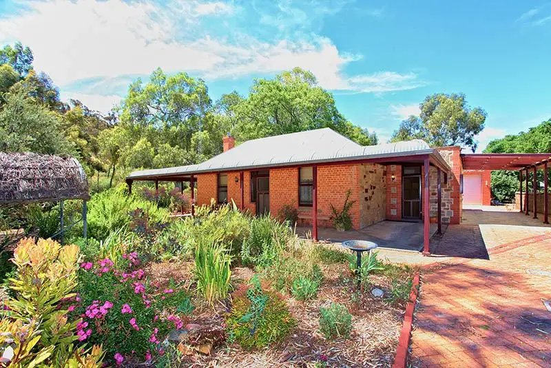 Main view of Homely house listing, 2 Jessie Street, Clare SA 5453