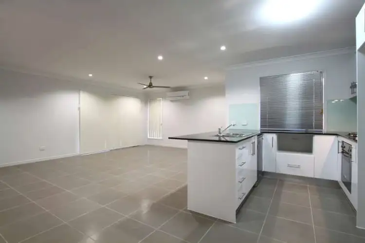 Second view of Homely house listing, 15 Parkview Street, Bahrs Scrub QLD 4207