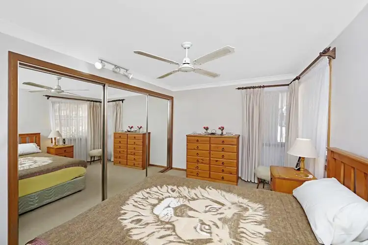 Sixth view of Homely house listing, 90 Kerry Crescent, Berkeley Vale NSW 2261