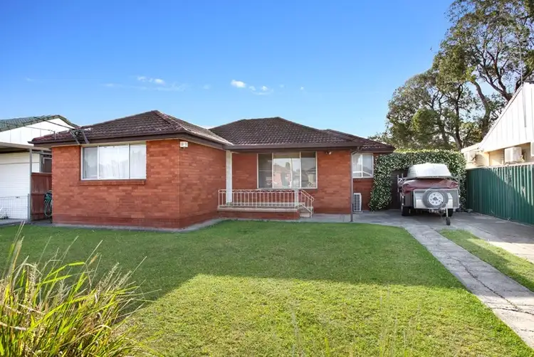 25 Parklea Parade, Canley Heights NSW 2166