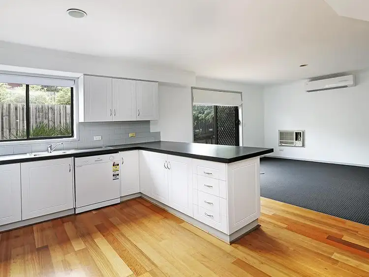 Sixth view of Homely unit listing, 2/2 Premier Court, Highton VIC 3216