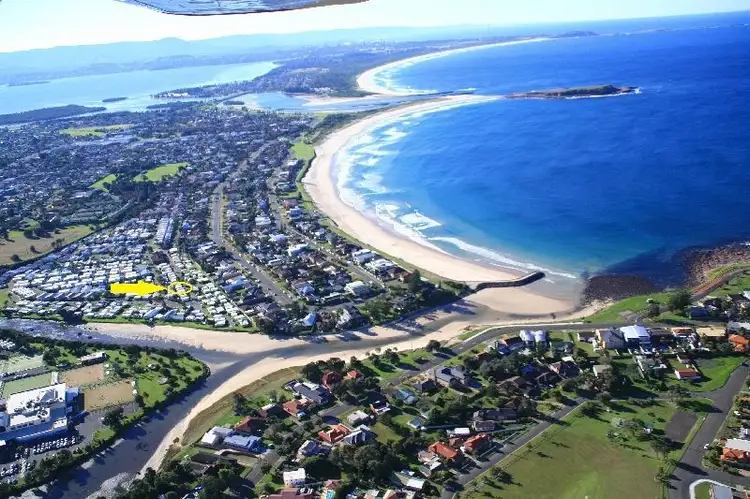 26/1 Avenue, 120 Osborne Parade, Warilla NSW 2528