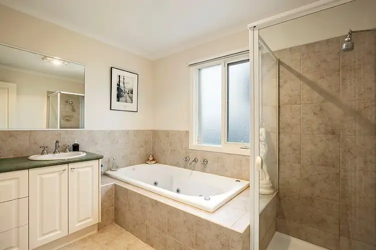 Fifth view of Homely townhouse listing, 2/24 Carrathool Street, Bulleen VIC 3105