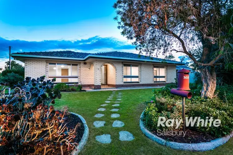 9 Douglas Road, Salisbury East SA 5109