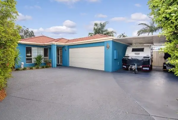 5A Laine Place, Coombabah QLD 4216