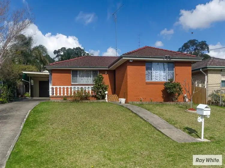 11 Rutledge Avenue, Dapto NSW 2530