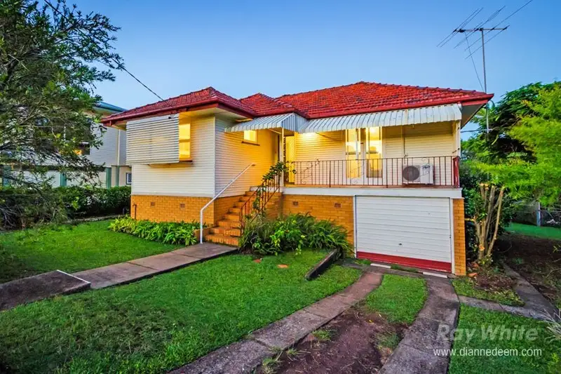 Main view of Homely house listing, 16 Waller Street, Mount Gravatt QLD 4122
