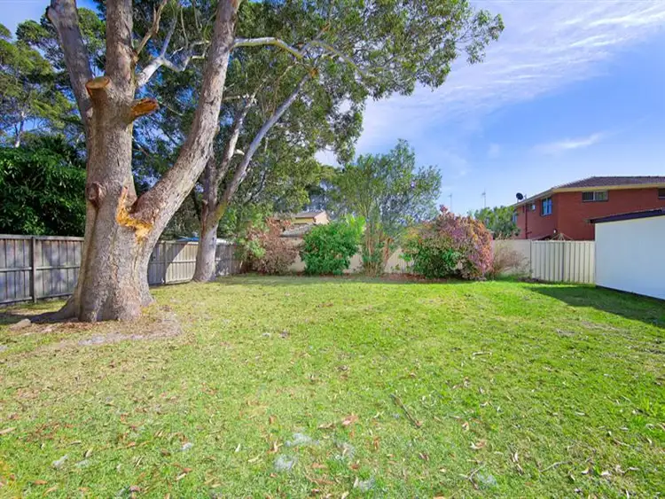 Sixth view of Homely house listing, 15 Lakin Street, Bateau Bay NSW 2261