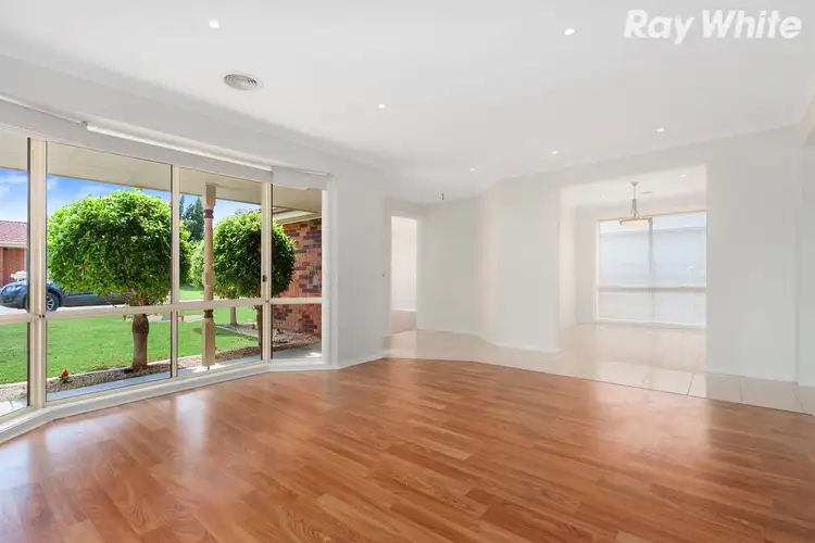 Fourth view of Homely house listing, 5 Gus Court, Pakenham VIC 3810