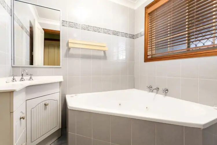 Sixth view of Homely house listing, 2/55 Wentworth Street, Shellharbour NSW 2529