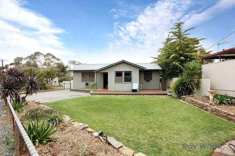 8 Smelts Road, Burra SA 5417