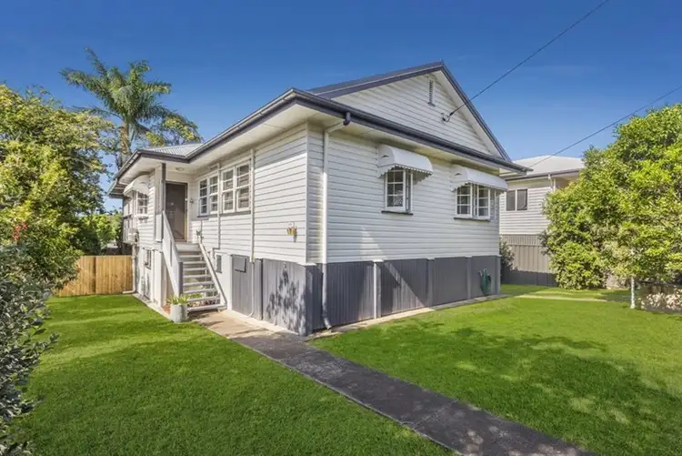 31 Maple Street, Wavell Heights QLD 4012