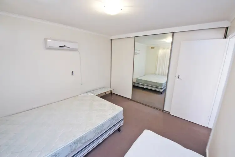 Sixth view of Homely house listing, 5 Kurrle Court, Swan Hill VIC 3585