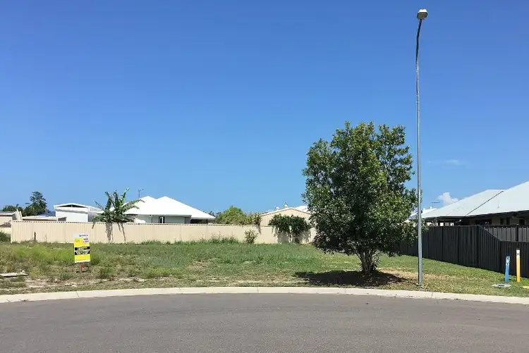 27 Bryan Court, Burrum Heads QLD 4659