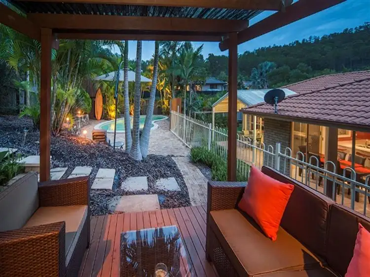 12 Moorea Court, Pacific Pines QLD 4211