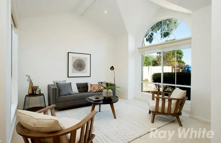 Second view of Homely house listing, 4 Angus Court, Oakleigh South VIC 3167