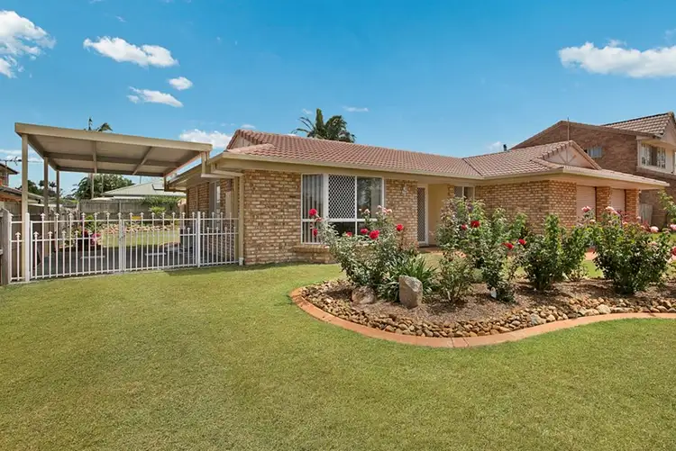 40 Catamaran Street, Manly West QLD 4179