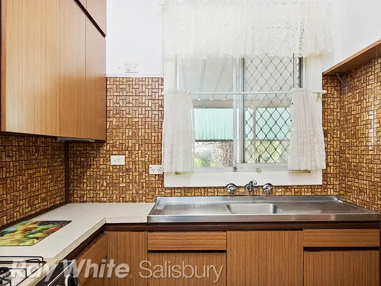 Seventh view of Homely house listing, 18 Whitsbury Road, Elizabeth North SA 5113