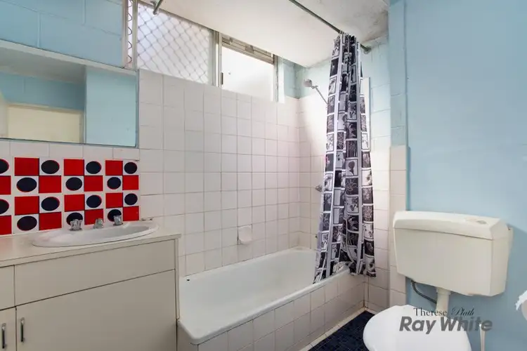Sixth view of Homely unit listing, 13/186 Lake Street, Cairns North QLD 4870
