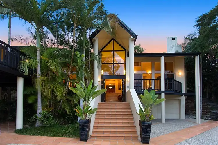 31 Geewan Place, Chapel Hill QLD 4069