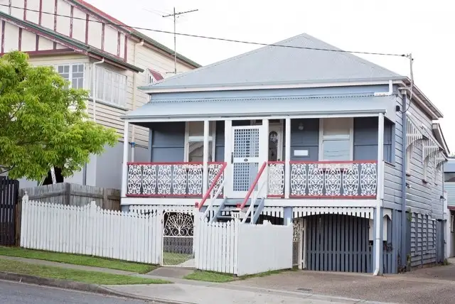 311 Cornwall Street, Greenslopes QLD 4120