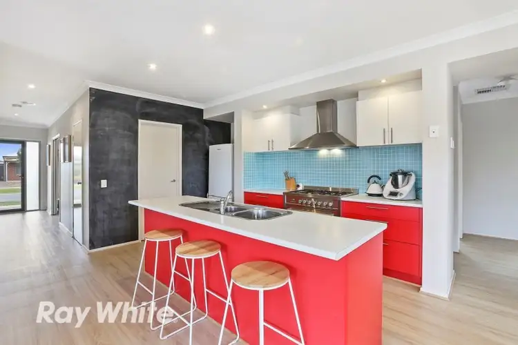 Sixth view of Homely house listing, 8-9 Bluebill Court, Lara VIC 3212