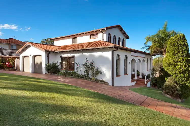 22 Mariner Road, Illawong NSW 2234