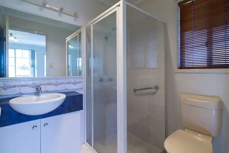 Sixth view of Homely house listing, 8 Daisy Court, Middle Ridge QLD 4350