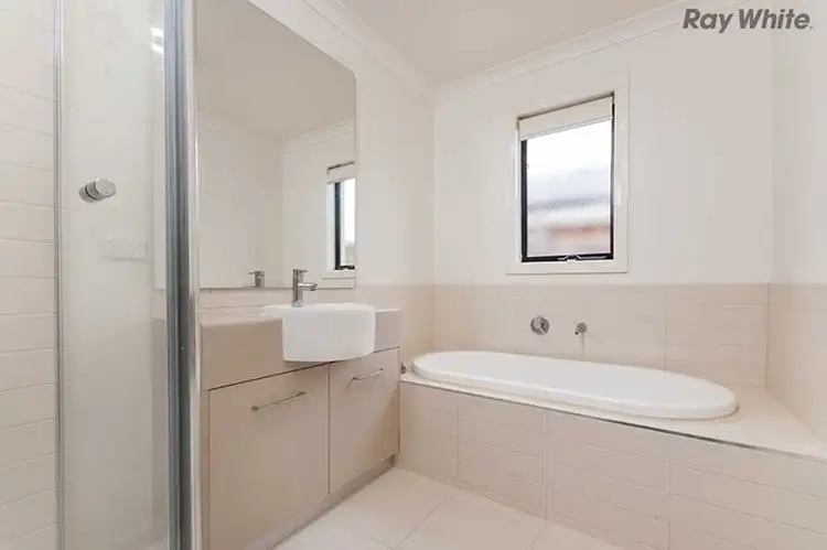 Sixth view of Homely house listing, 17 Giverny Close, Burnside Heights VIC 3023