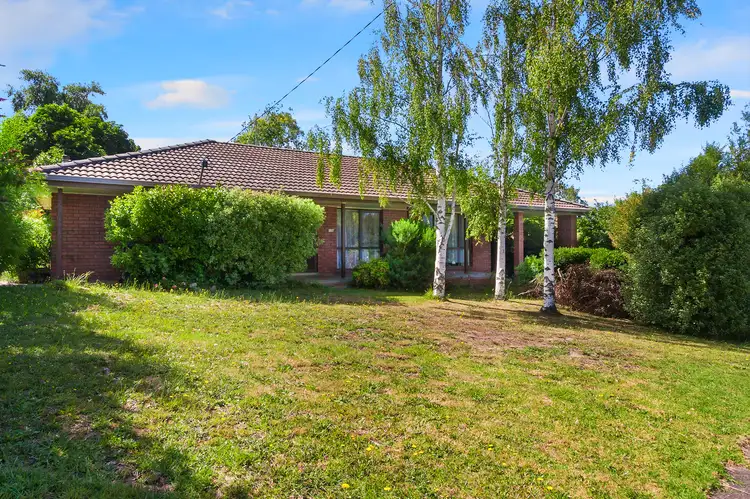 2 Boronia Street, Drouin VIC 3818