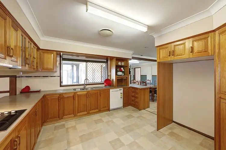 Sixth view of Homely house listing, 37 Avenell Street, Avenell Heights QLD 4670