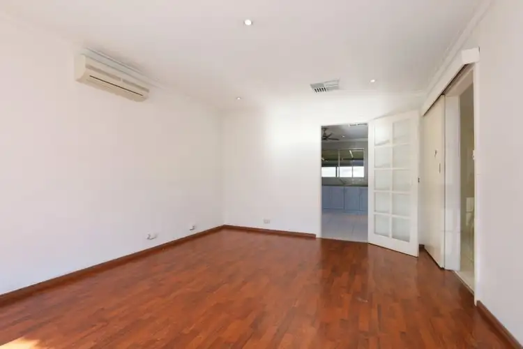 Sixth view of Homely house listing, 40 Prendiville Way, Langford WA 6147