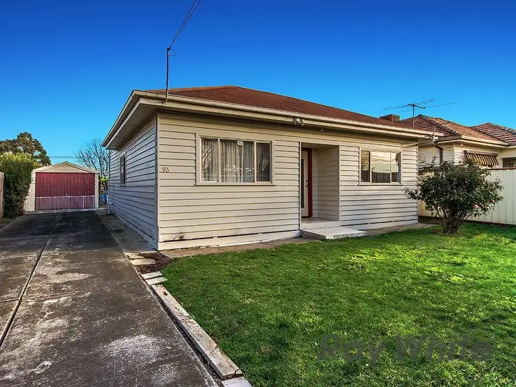 93 William Street, St Albans VIC 3021