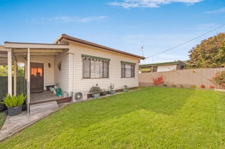 6 Kurewa Street, Tallangatta VIC 3700