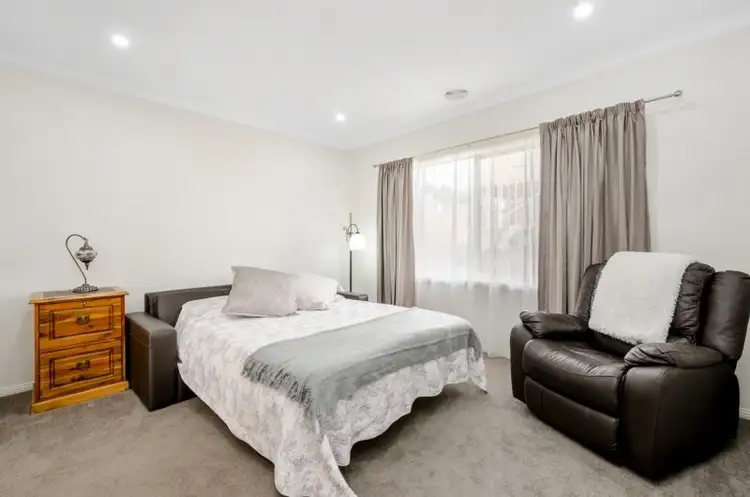 Sixth view of Homely house listing, 31 Baddeley Circuit, Croydon VIC 3136