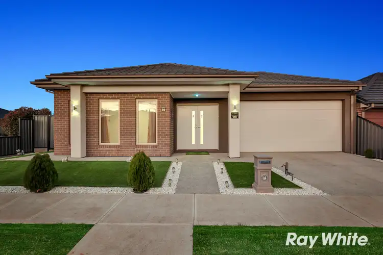 30 LAMBOURNE Avenue, Truganina VIC 3029