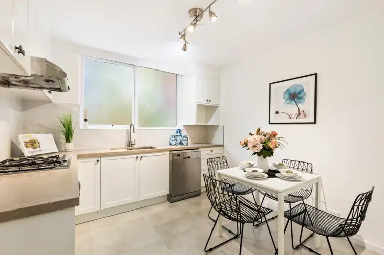 Second view of Homely apartment listing, 2/176 Power Street, Hawthorn VIC 3122