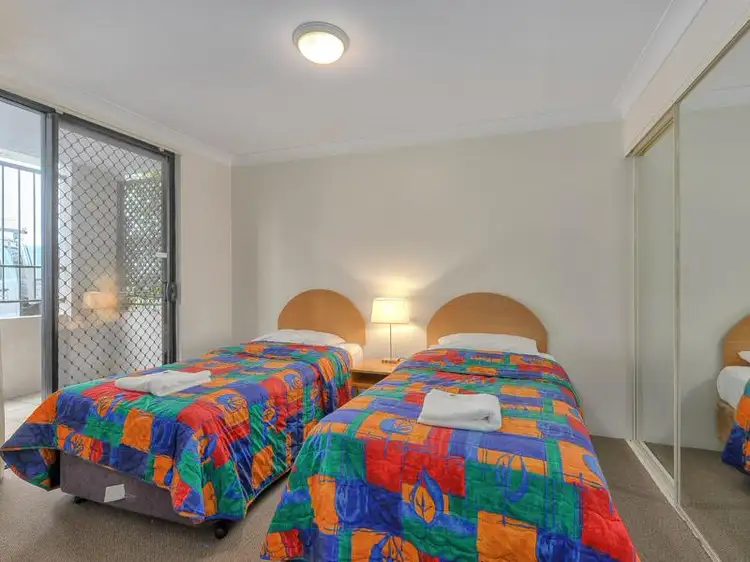 Fifth view of Homely apartment listing, 27 BIRLEY Street, Spring Hill QLD 4000