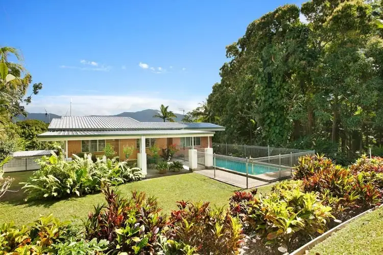 13 Ray Street, Yorkeys Knob QLD 4878
