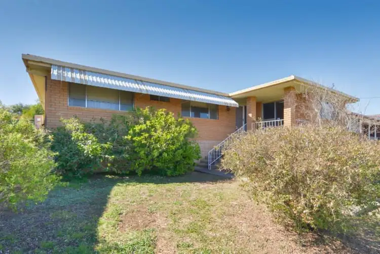 32 Minnamurra Crescent, Tamworth NSW 2340